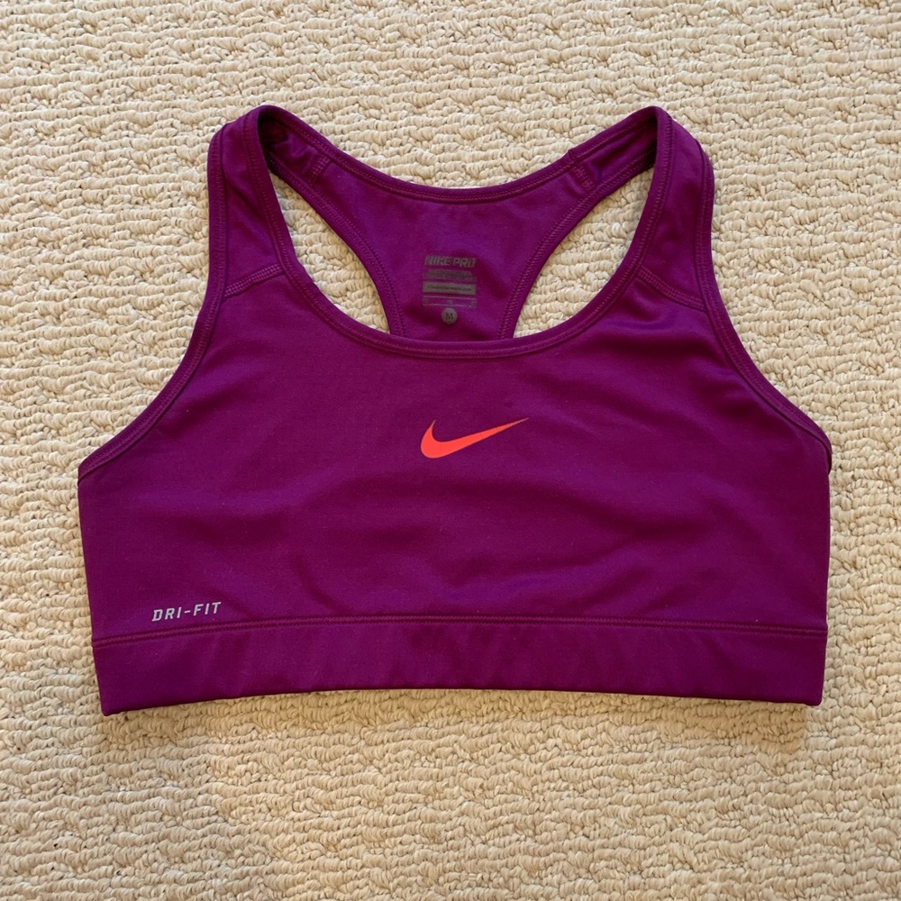 Nike Women’s Sports Bra